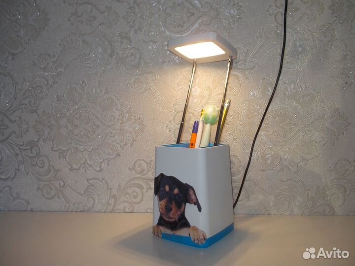 Лампа настольная