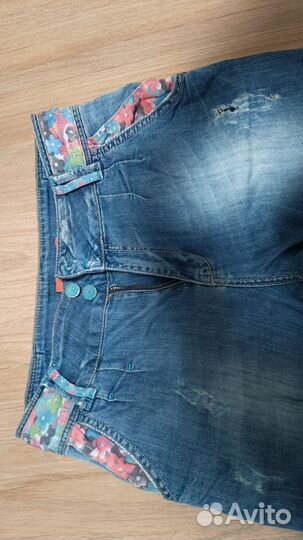 Джинсы женские 46 размер