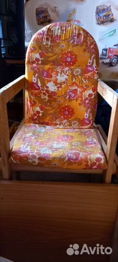 Столик-трансформер деревянный