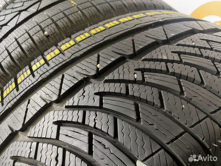 Michelin Pilot Alpin PA4 225/55 R18