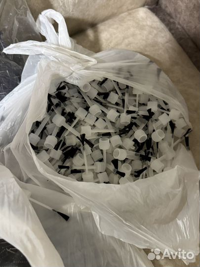 Кисточки для лака ногтей