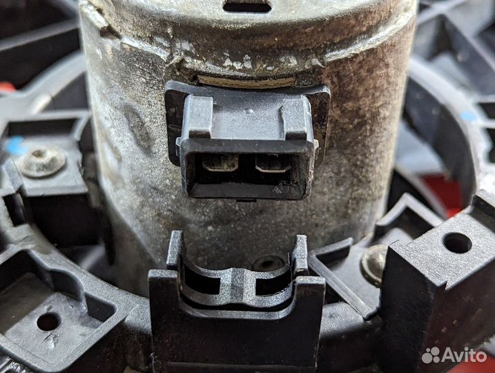 Вентилятор радиатора Volkswagen Pointer