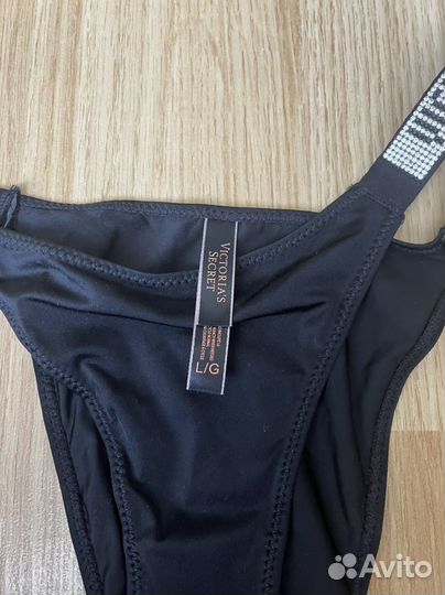 Комплект нижнего белья victoria secret