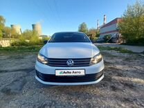 Volkswagen Polo 1.6 MT, 2018, 52 300 км, с пробегом, цена 1 350 000 руб.