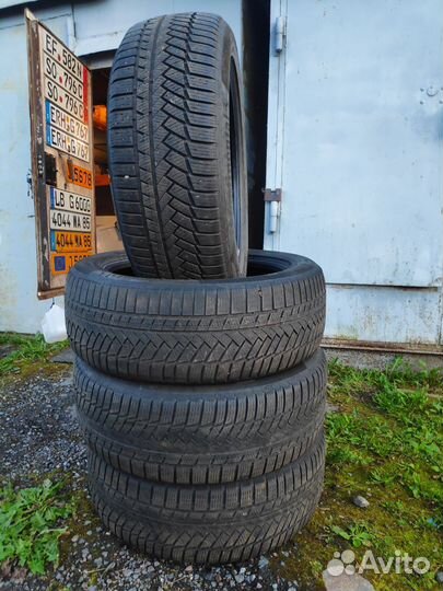 Continental WinterContact TS 850 P 235/55 R20 105V