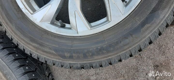 Yokohama Ice Guard IG55 225/60 R17