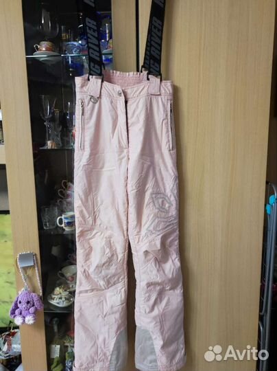 Костюм горнолыжный