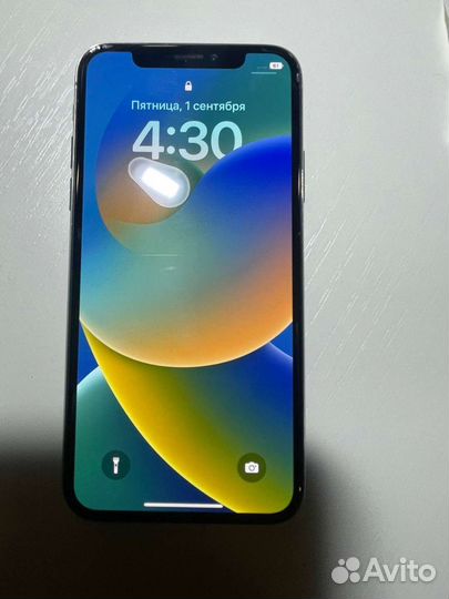 iPhone X, 64 ГБ