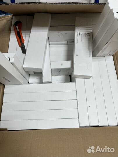 Поставка Apple, Samsung, Xiaomi