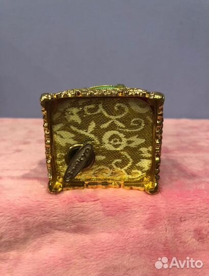 Яйцо в стиле Фаберже