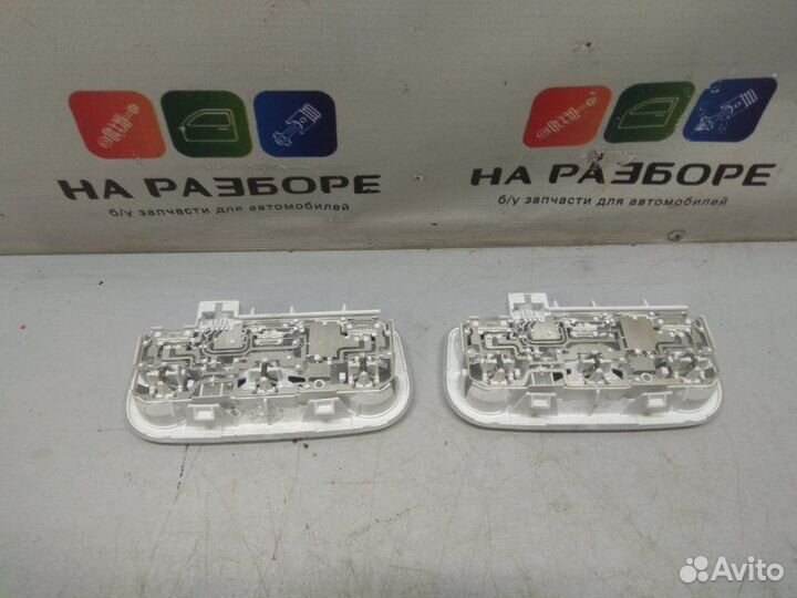 Лампа внутрисалонная Renault Fluence седан 1.6
