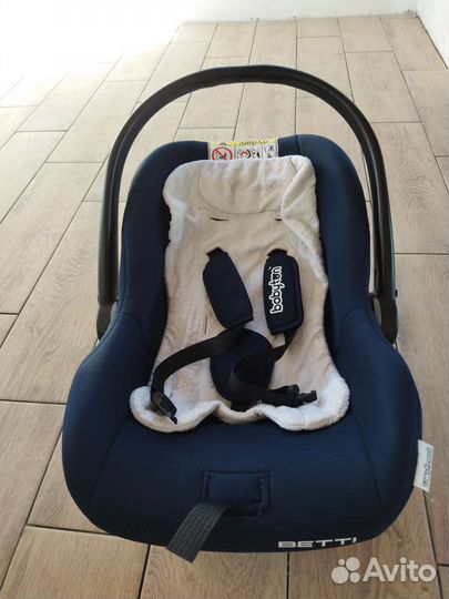 Детское кресло, переноска babyton betty