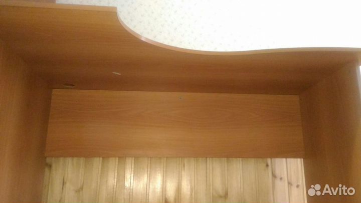 Стол письменный / компьютерный