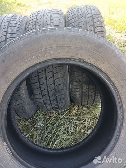 Firestone F560 175/65 R14