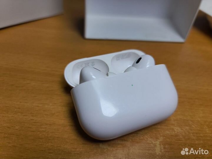 Наушники apple airpods pro 2 и redmi dots