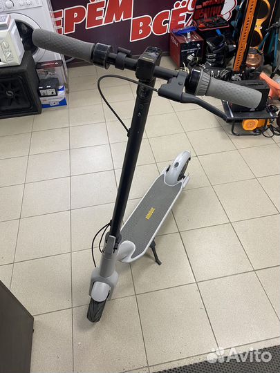 Электросамокат Ninebot kickscooter Max G30LP