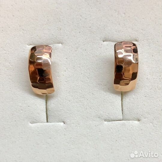 Золотые серьги 585 пробы
