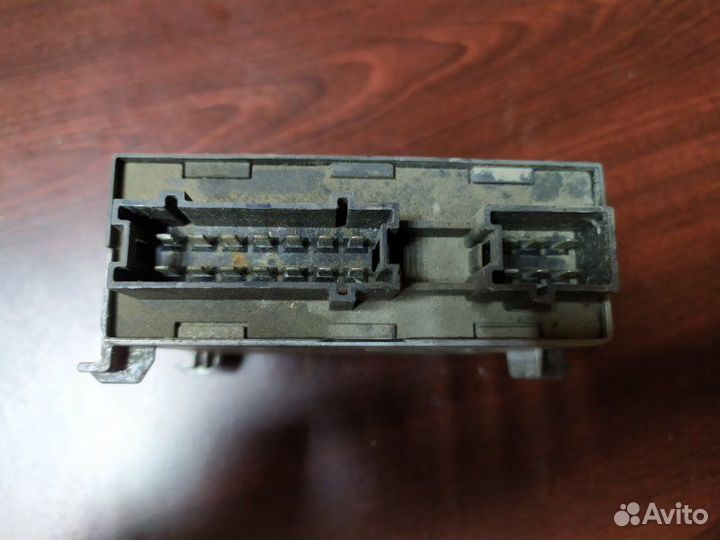 Блок управления крышки багажника Mercedes-Benz