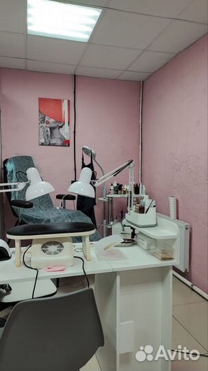 Модель на педикюр педикюр с покрытием гель-лак