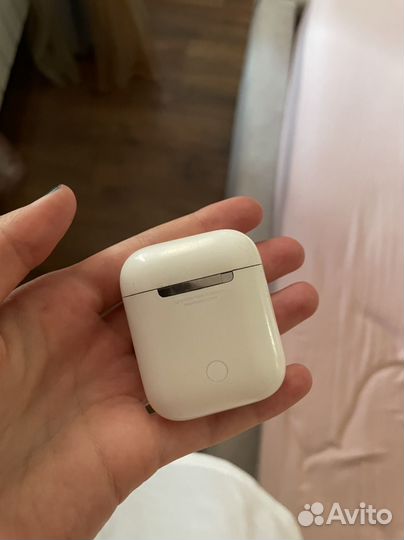Кейс для airpods с одним правым наушником