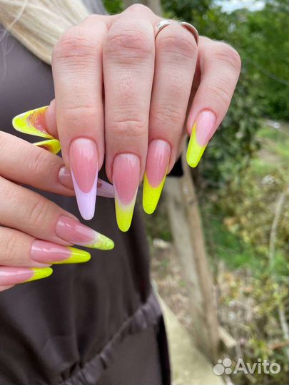 Выкладной френч,наращивание, педикюр, гельлак