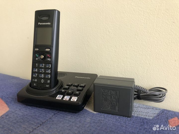 Радиотелефон Panasonic KX-TG8225RU