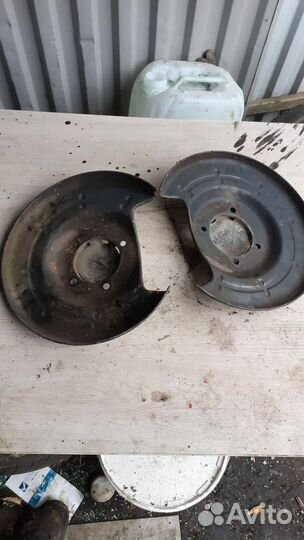 Пыльник тормозного диска задний chevrolet orlando