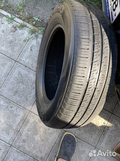 Kumho Sense KR26 215/65 R16 98H