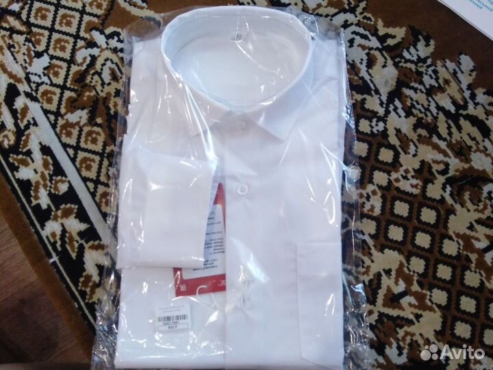 Рубашка белая для мальчиков