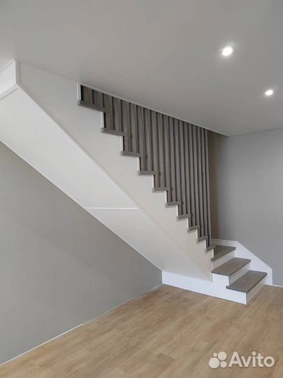 Лестница для офиса
