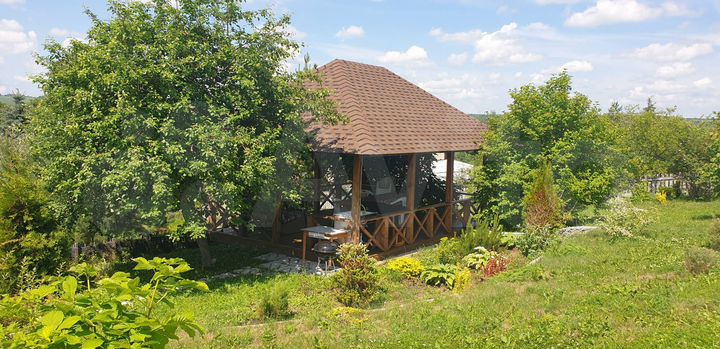 Дом 190 м² на участке 34 сот.