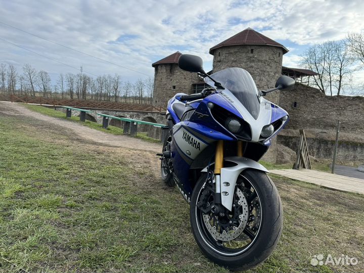 Yamaha Yzf-R1