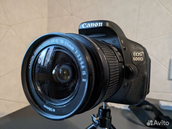 Зеркальный фотоаппарат Canon Eos 600D Kit 18-55 mm