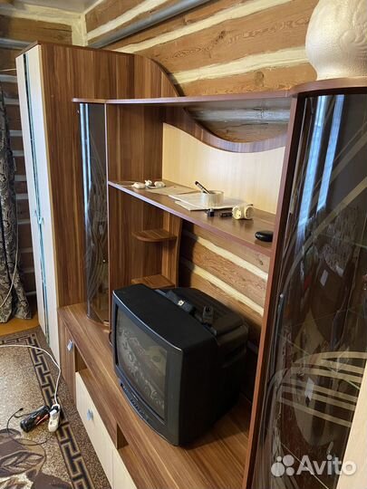 Стенка в гостиную бу