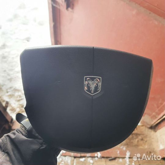 Подушка безопасности dodge