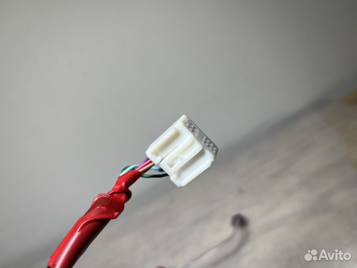 Проводка правого зеркала Toyota camry 70