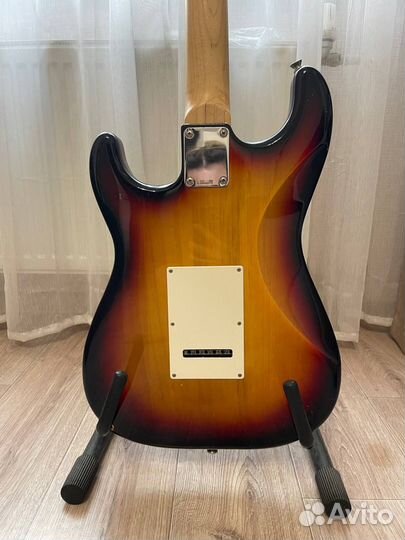 Электрогитара Stratocaster Japan Selder SSS