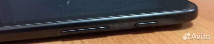 Планшет Samsung Galaxy Tab E SM-T561