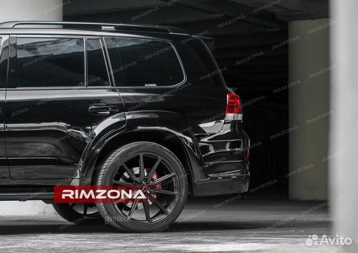 Кованые диски R22 на Крузак 300