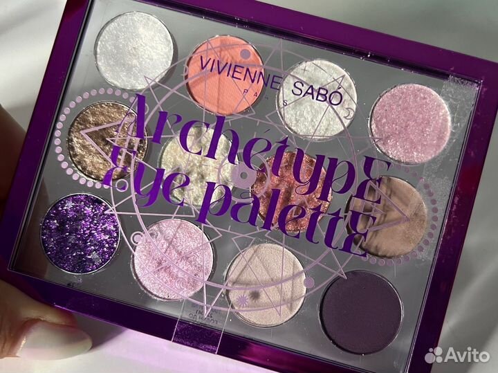 Палетка теней Vivienne Sabo Archetype