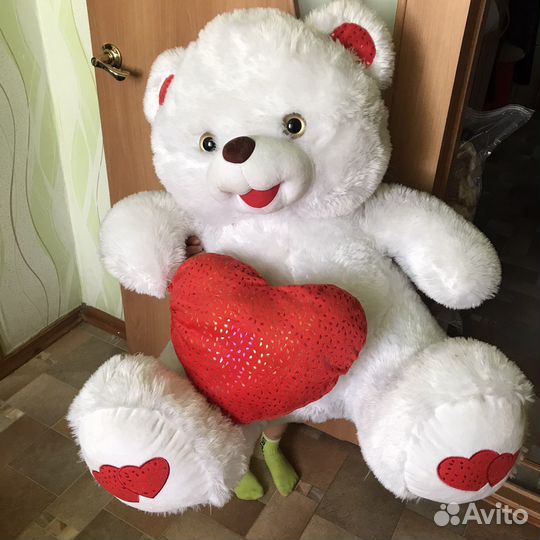 Большие плюшевые медведи