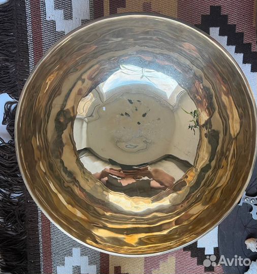 Поющая тибетская кованая чаша D3(Ре)