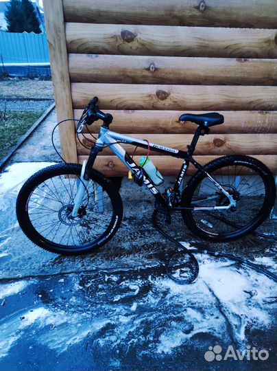 Велосипед jamis durango 2.0