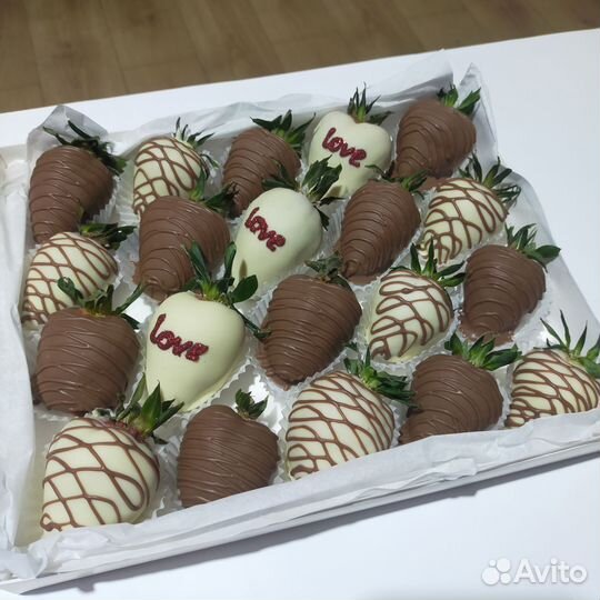 Клубника в шоколаде, бокс Love