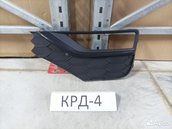 Окантовка птф левая Volkswagen Amarok 2 на 2010