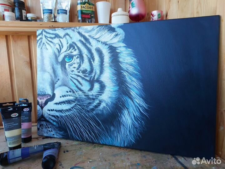 Картина акрилом на холсте