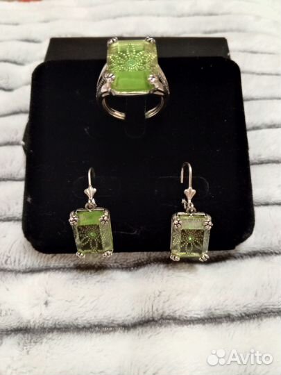 Бусы, серёжки, кольца