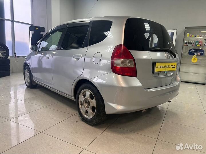 Honda Fit 1.3 CVT, 2002, 199 000 км