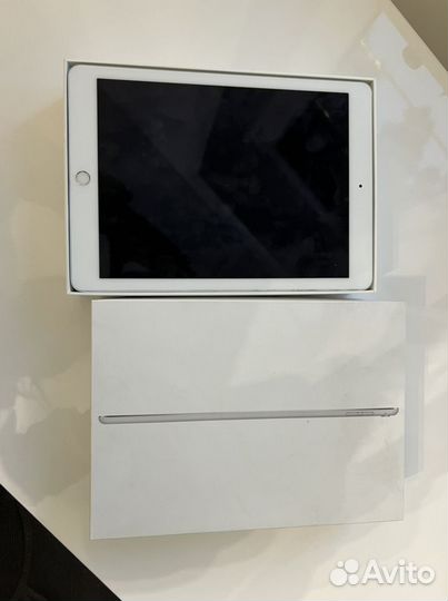 iPad Pro (9,7-дюймовый ) 128 гб
