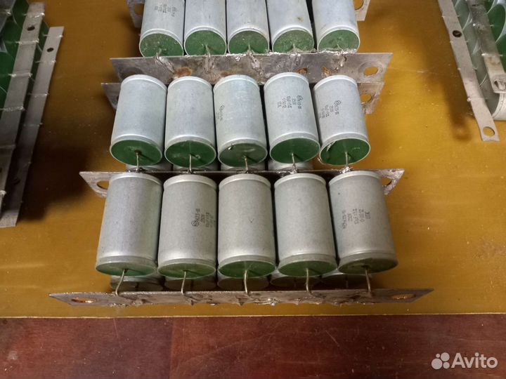 Конденсаторы К73-16 10 мкФ 250 В спаянные в блоки